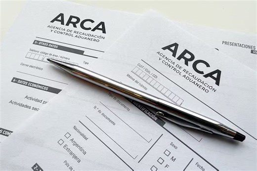 Para el economista Argañaraz, "antes de cualquier reforma tributaria debe aprobarse el Presupuesto"