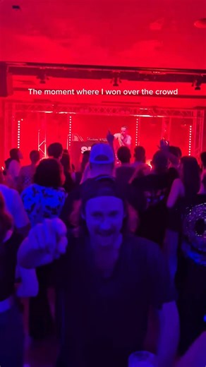 I’ve been playing shows for ages but this is the first time that people I’ve never seen before are turning up knowing my lyrics and the people who don’t know my songs are really getting wild during my set. The TuneSquad is growing 👽 | Martian