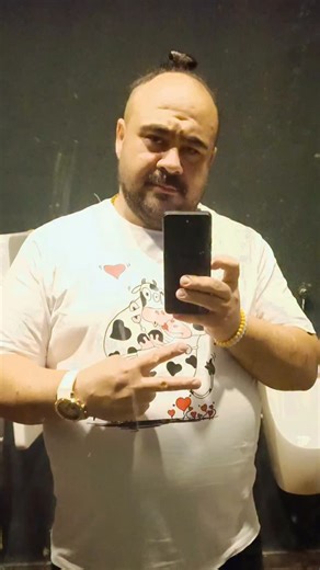 Mehmet Yaman on Instagram: ". . . . . . .#𝖒𝖋𝖗𝖎𝖊𝖓𝖉𝖘⭐↘️8️⃣4️⃣↙️💙 💧🤲#ydriim04 #ELSA0️⃣4️⃣👜💙🌼#brz04mnss"