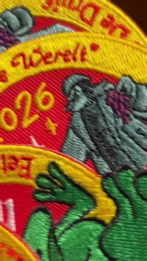 Maak je Jakka compleet 😎✨ Te koop in de kleine werelt 🧡 #carnaval #oeteldonk #brabant #denbosch #voorjou