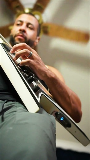 Wireless Guitar MADE EASY! | MOOER P05 Wireless System