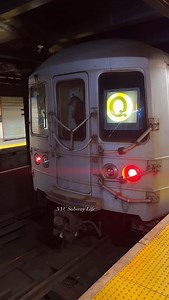 Starting Service at… 34th St - Herald Sq… #NYCSubway #NYC #MTA #NewYorkCitySubway #LIRR #SubwayTrain #NewYork #NewYorkCity | NYC Subway Life