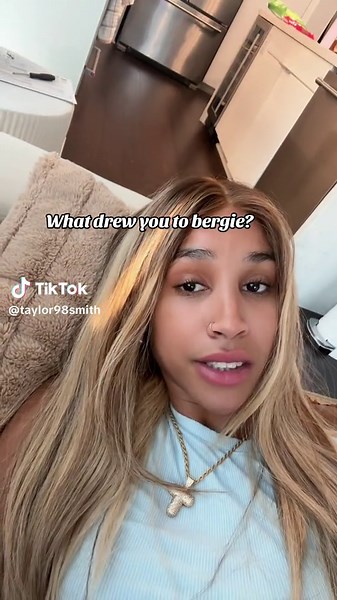 Bergie and Taylor Love Island Relationship Highlights
