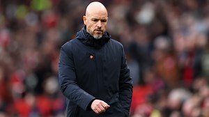 Erik ten Hag accused of having 'verbal diarrhoea' after taking Man Utd on 'lap for losers' as ex-Premier League star claims Dutch coach is facing the sack after Tottenham mauling | Goal.com US