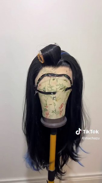 Creating a Stunning Drag Queen Wig at Home