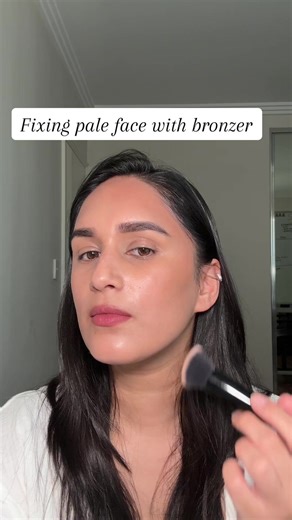 Using bronzer to fix the paleness after applying skin base. Easy bronzer tutorial for beginners 😇 @chanel.beauty - Bronzer in Deep tan #browngirlmakeup #makeupforbeginners #bronzertutorial #chanelbronzer #makeuptutorial