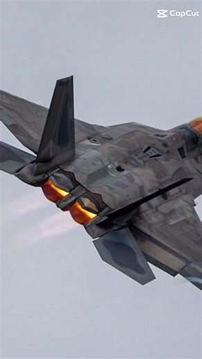 “J-31 FC-31 🐉 | Radar Se Gayab Hone Wala Fighter Jet!”“China Ka Future Stealth Jet#militaryaviation