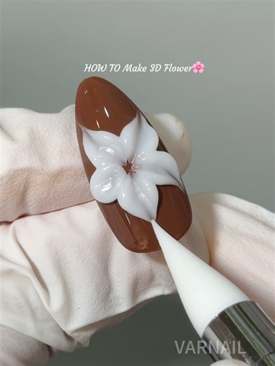 3D Flower Sculpting with Multifunctional Solid Gel