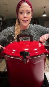 Canning Chicken Tutorial #canning #chicken #foodsecurity #pantry