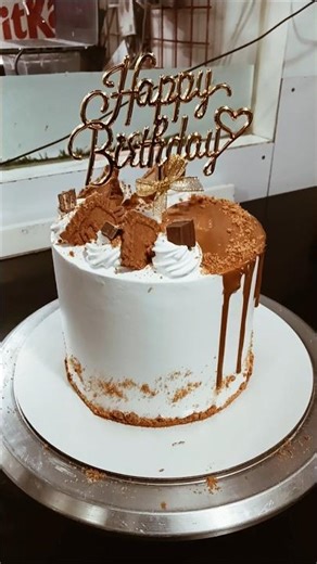 Caramel Chocolate Birthday Cake 😍 | Perfect Drip Cake Design 🎉
