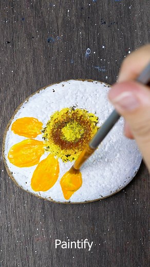 224K views · 459 reactions | Easy Sunflower Painting  #reel #reels #diy #flowersforyou #easy #howto #satisfyingvideo #flowers #art #artist #artwork #paintingart #easypainting #acrylic #acrylicpainting #watch #relaxing #satisfying #foryou #painting #fypシ゚ #ideas | Paintify | Facebook