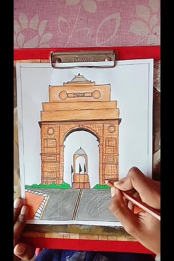 “I Drew India Gate and This Happened 🇮🇳✏️✍️🏻👀”