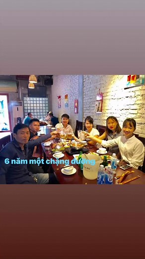 6 năm đã trôi qua, cuộc đời nhiều thay đổi. Có người ngày đó tối về ngủ 1 mình giờ đã có 3,4 mình, có những người đã xuống xe nhưng cũng có nhưỡng người đang ở lại. Mọi cái đều thay đổi, có có niềm đam mê photocopy Sharp là bất diệt | Sharp-Long Nguyễn Trần