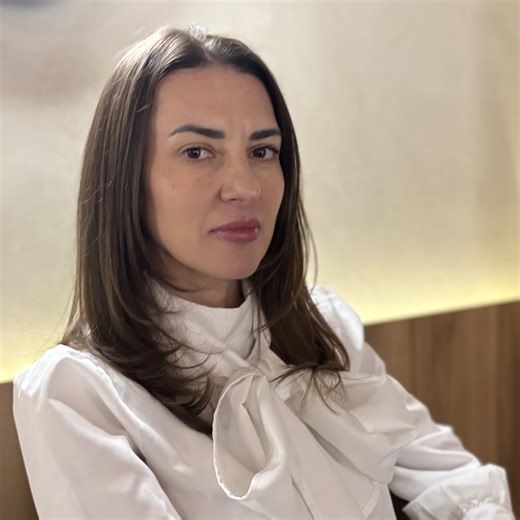 Vrea lege pentru construcțiile ilegale. Loredana Pop: „Nu pot să fiu de acord să demolez 5 blocuri cu 50 de familii” - media9