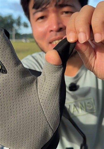 SOLOEVER Fingerless Gloves for Motorcycle Riding