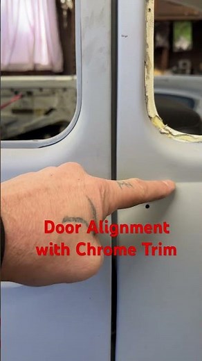 VW Beetle Door Alignment with Chrome Trim Alignment- VW beetle restore #vwclassicbeetle #diy