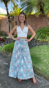 Silhouette Boutique 🌻 White halter top $27.95 S, M & L Aqua print palazzo $48.95 S, M & L For orders send a WhatsApp to 787-396-7778 with your name, size and pictures of the merchandise you want to order. Any questions call 787-751-0814 or 787-763-9907 Monday to Saturday 10am to 6pm 😜 Shipping $6 or free shipping on orders $100 🛍 #fashion #cute #supportsmallbusiness | Silhouette Boutique