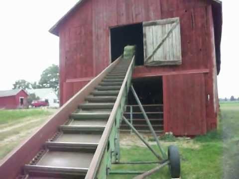 John Deere Hay and corn Elevator