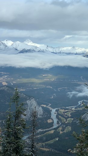 The most beautiful place I’ve ever worked. Huge thanks to the Metrographics team. Early wake-ups, long workdays, a few stressful moments, but so worth it. The views from Sulphur Mountain in Banff are absolutely breathtaking. | Elena Bushan