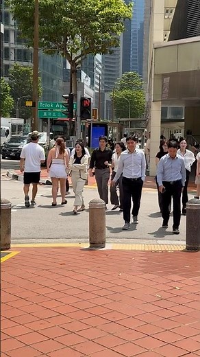 The Most Beautiful City – Chinatown Walking Tour with 4K Stunning Views