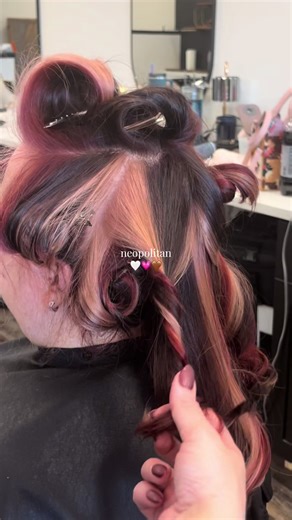 loveeee a calico color 😍 @Redken @Redken Pro shades and @Matrix so color sync for this calico #hairtok #hairfyp #calico #hairstylistsoftiktok