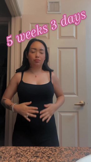5 Weeks Pregnant: Extreme Bloating and Pregnancy Symptoms