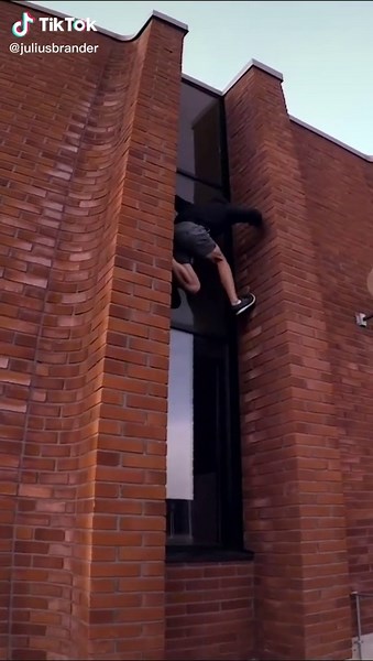 Tää spotti oli huikee löytö tähän tarkotukseen! 👌🏻 | Youtube: Julius Brander 📺 #ttsuomi #treeni #parkour