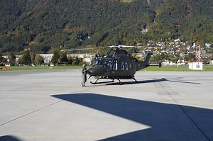 Flughafenfest: Bundesheer stellt neuen Hubschrauber AW169 „Lion“ vor