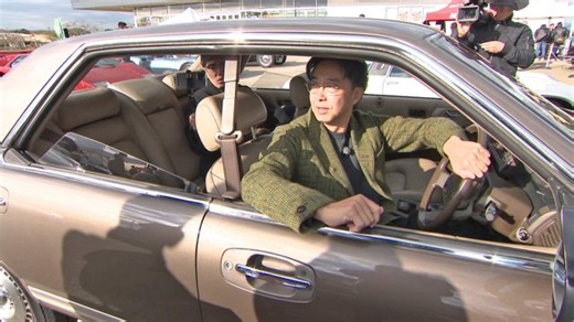 約38年前・日産“高級セダン”におぎやはぎ興奮　「品川33」を引き継ぐ“バブル期”を代表する1台「当初買った金額からはだいぶ維持費が…」｜北日本新聞webunプラス