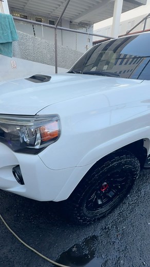 ▪️Toyota 4Runner TRD Pro 2022 📌 Paquete Premium En Auto Splash LLC ✔️ Lavado De Interior Y Exterior ✔️ Lavado De Aros y Descontaminación ✔️ Descontaminación De Pintura ✔️ Brillo De Gomas ✔️ Jabón Cerámico Premium ✔️ Cera Liquida ✔️ Idratación De Plasticos ✔️ Brillo De Cristales Y Dash Y Interiores 📍 Auto Splash LLC | Av Luis Muñoz Rivera Edf 1004 Garage Total San Juan, PR 📞 Reserva tu cita al 939-905-3001 “Excelencia que se ve, calidad que se siente” #AutoSplashLLC #LuxuryDetailing #Elegancia