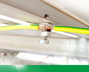 [Hot Item] Copper Solar Earthing Clamp for Earth Cable Grounding Mounting Structure for Solar Installation Cable Mounting