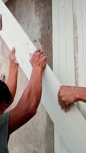 Easy! Conwood installation, a variety of wood motifs for minimalist home facades.