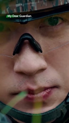 Dia merasa gugup untuk pertama kalinya😳 #MyDearGuardian #爱上特种兵 #iQIYI