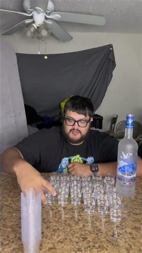 100 shots of grey goose 👀🥀