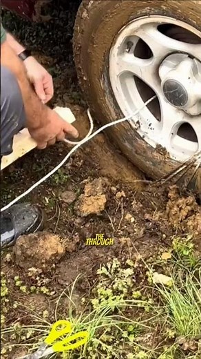 Stuck in Mud? Try This Simple Car Recovery Trick 🚗🪵