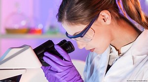 Mind the Gap - (No) Role Models