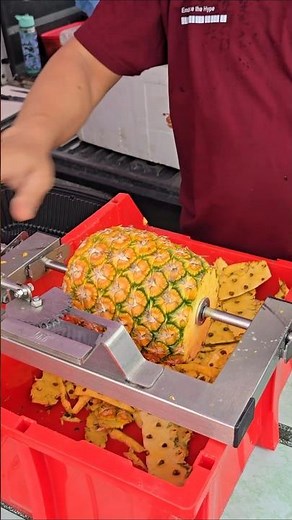 Perfect Pineapple Cutting Skills You Can't Stop Watching! 🤩