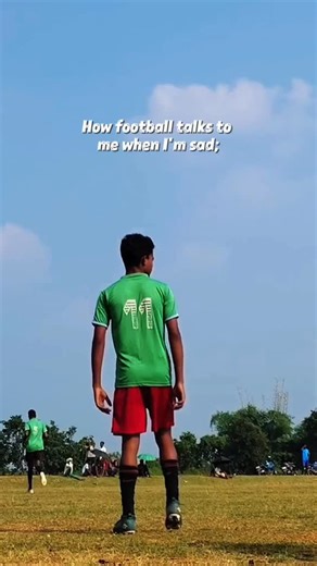 I'll make you happy baby  #football #foryou #reach #fyp #explore #fypage #algorithm #footballreel #jrthomas⚡ | JR Thomas | Facebook