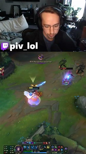 Zed vs Ahri Solo Kill | Ahri Mid | #piv_lol on #Twitch