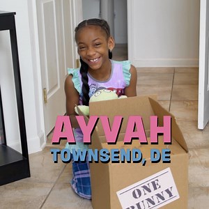 Knuffle Bunny Across America is BACK! Hop over to the Mo Willems Workshop YouTube channel to watch the new episode OUT NOW! | Mo Willems Workshop