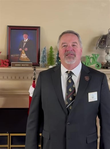 A special holiday message from MWB Shawn Johnson 🎄 Wishing our Masonic family a season filled with light, gratitude, and brotherhood. May the coming year bring peace, purpose, and continued Committment to the Craft! #ComittedToTheCraft #HappyHolidays #MerryChristmas #Freemasonry | Grand Lodge F&AM of Ohio