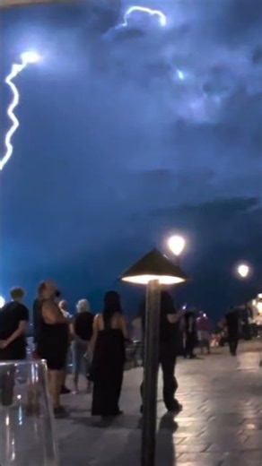 lightening in the harbour