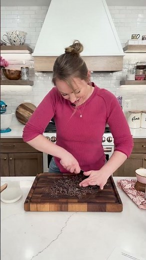 The Secret to the Best Chocolate Chip Cookies 🤫