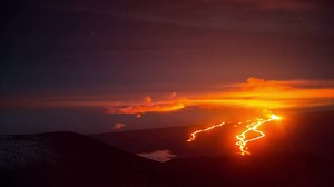 2022 Mauna Loa eruption from the summit of Mauna Kea! taken just after sunset on 11/30/22. Song is Glacier by Salmon Like The Fish Reposted from @mightymonarch24 | Big Island Thieves Media - Bigislandthieves.com