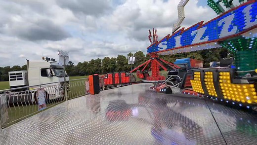 Listen to it kick in!! Here's the newest Sizzler from PWS RIDES on its first ever public cycle with Beach's Funfair | PT Vlogs UK