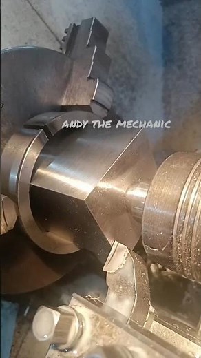 How to clamp square workpieces with three-jaw chuck on ordinary lathe
