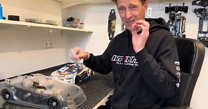 INFINITY IF15-2のプリカットボディの取り付けについて、Jilles Groskamp選手が詳しく解説