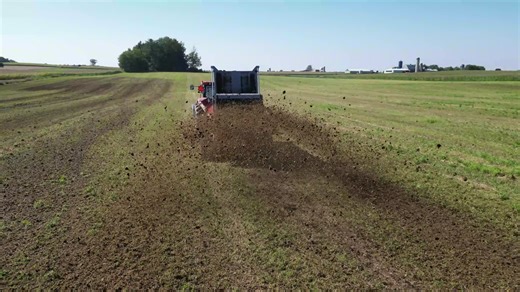 2.9K views · 22 reactions | We stand behind our spreaders.....so you don't have to.  See More: tubeline.ca/products/spreaders/n575rs.php | Tube-Line Manufacturing | Facebook