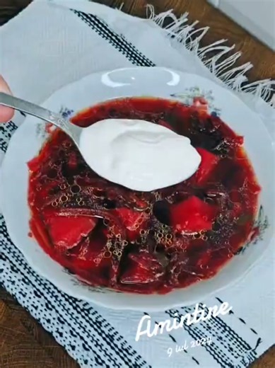 #amintire Borș roșu.Gustos,cu multe vitamine și sănătos. #Borș #Sfeclă #Legume @Alina- BUNICA.md