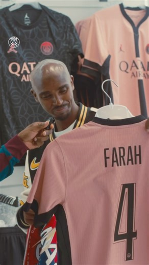 117K views · 502 reactions | A week ago we had our meet and greet event at the PSG store on Oxford Street in London with our legend @mendybernard27 and Olympic champion @sirmofarah  Shop the #PSGxJordan Third kit collection in store and online. 푳풂 풗풊풆 풆풏 풓풐풔풆  | PSG - Paris Saint-Germain | Facebook